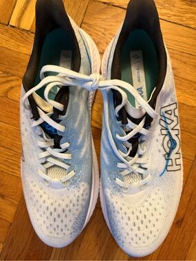 Hoka Men's White & Light Blue Mach Running Shoes